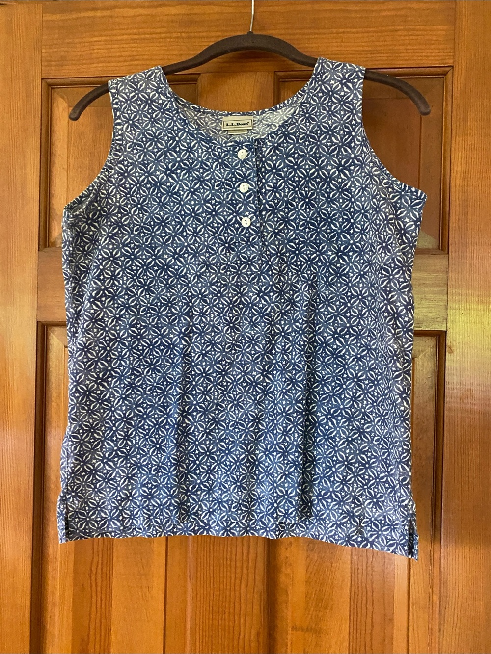 L.L. Bean Navy Blue and White Patterned Henley Tank